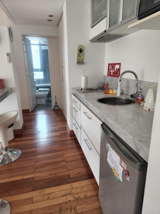 Apartamento Av Kennedy Y Cervino A Metros Embajada Eeuu بوينس آيرس المظهر الخارجي الصورة