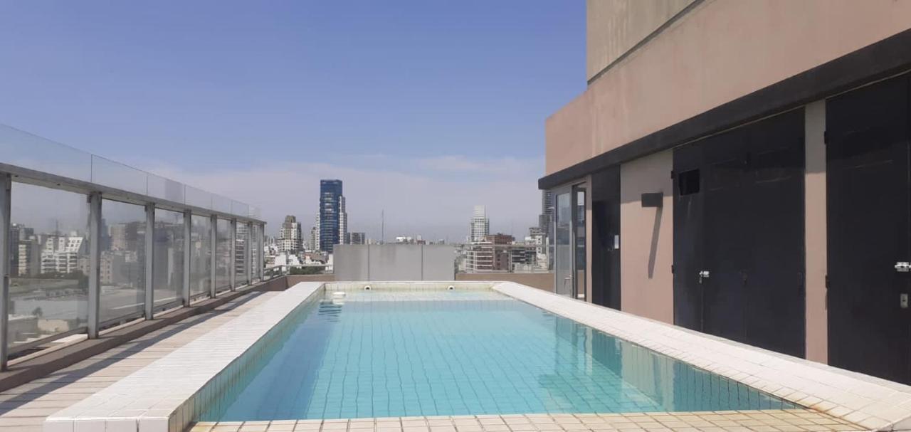 Apartamento Av Kennedy Y Cervino A Metros Embajada Eeuu بوينس آيرس المظهر الخارجي الصورة